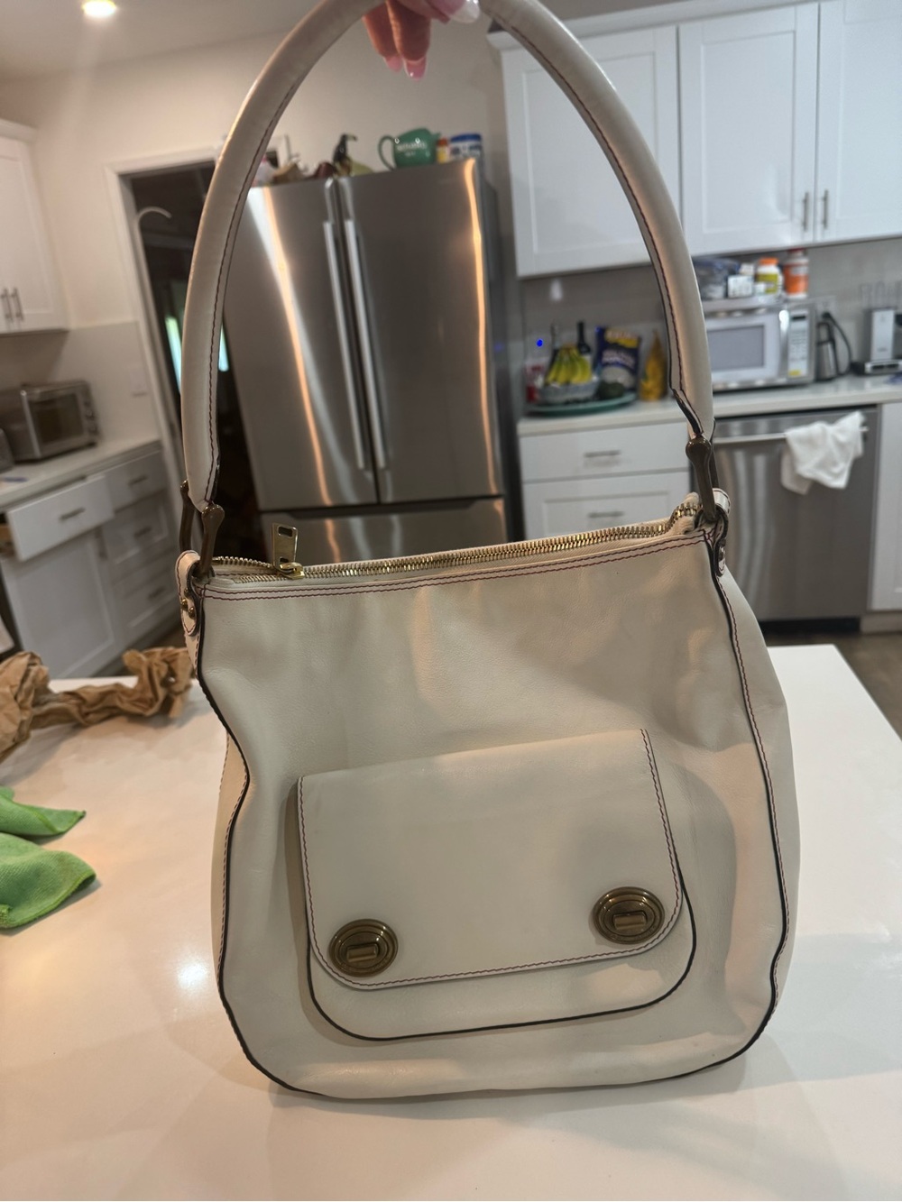 Marc Jacobs Cream Leather Shoulder Bag with Front Pocket